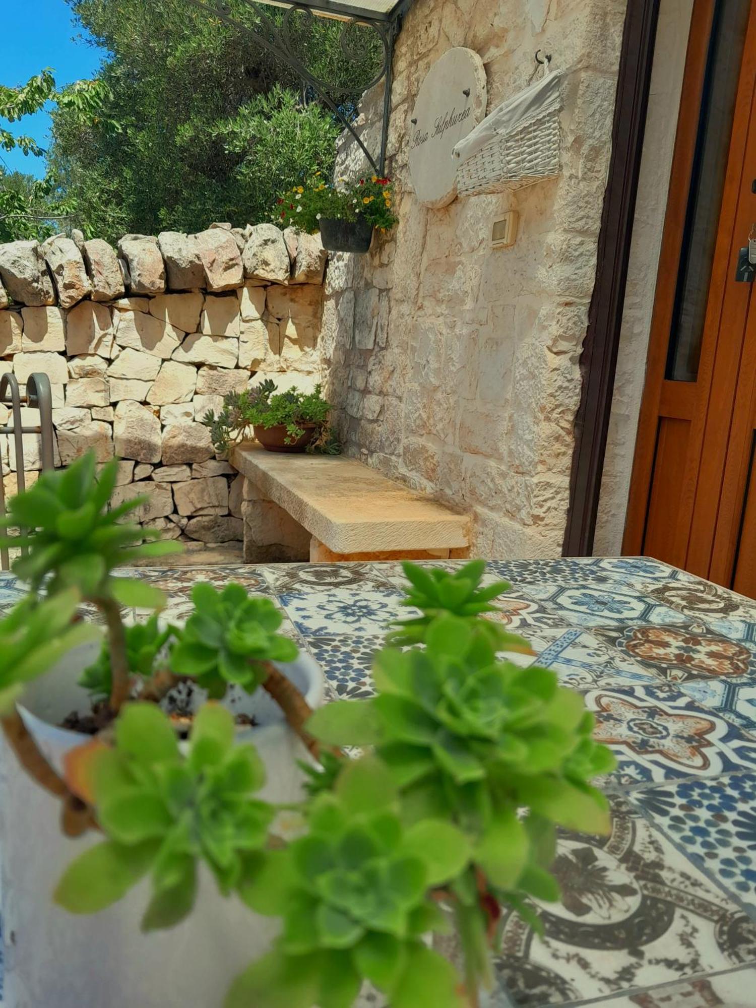 La Rosa Dei Trulli B&B Alberobello Exterior foto